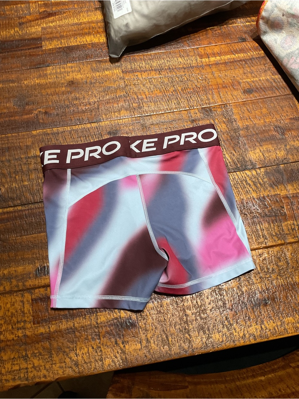Nike Pro Dri-FIT Blur 3" Compression Shorts Pink Maroon Medium EUC- L32